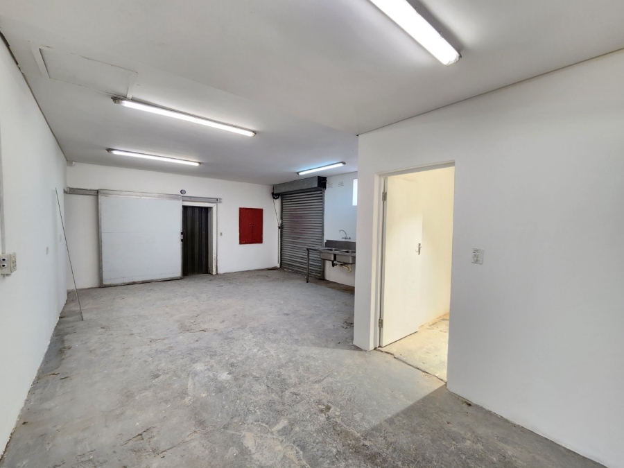 To Let commercial Property for Rent in Somerset West Western Cape